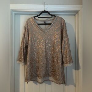 Honeyme Curvy 3/4  Sleeve Rose Gold Leopard Print top